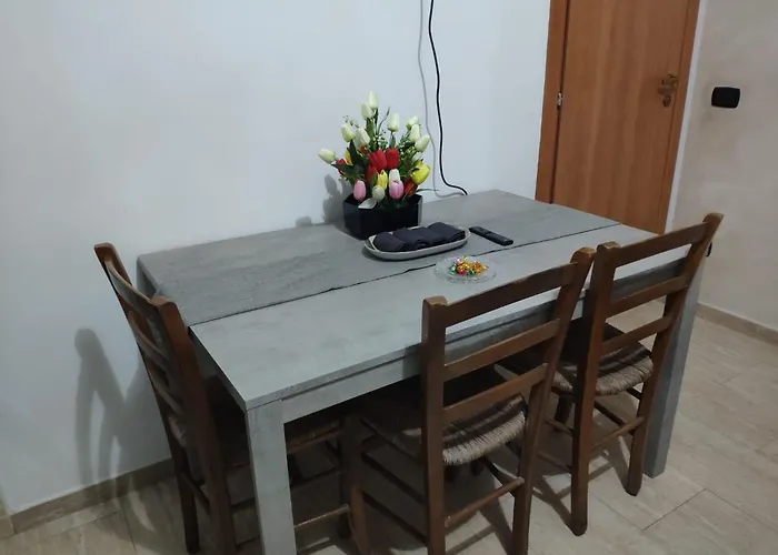 Golden - Golden With Private Kitchen And Garden - Close To Metro C