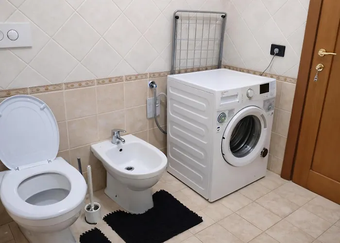Guest house Golden - Golden With Private Kitchen And Garden - Close To Metro C Rome